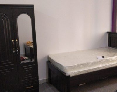 Bed Space  For Rent In Hamdan Street