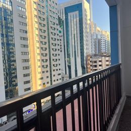 Room Share Available Near Capital Garden on Khalifa Street – AED 1000/month