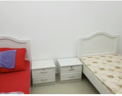 Comfortable Bed space room for rent in Buisness Bay