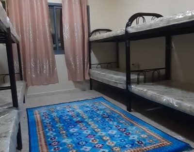 Bed space room for rent in Bur Dubai