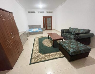 Huge furnished private room for rent in Tourist Club Area