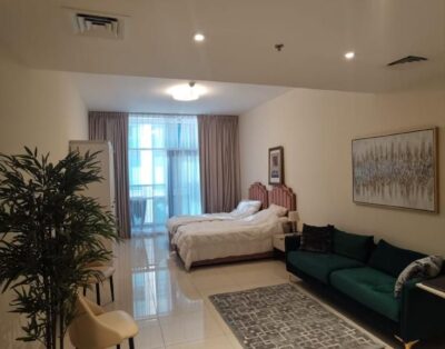 Luxury bed space for rent in Sheikh Zayed Road