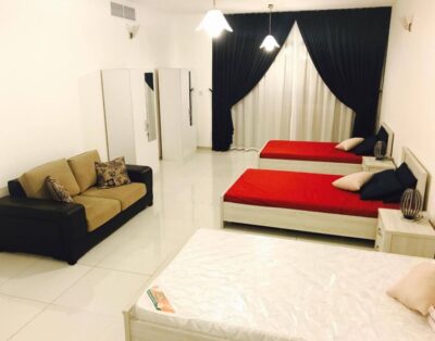 Executive bed space is available for rent in Sheikh Zayed Road