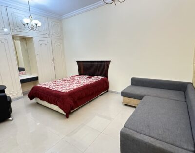 Private Room for rent in Al Falah Street