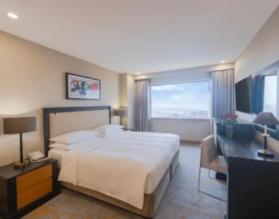 Three-bedroom apartment for rent in Deira