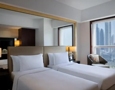 Two-bedroom apartment for rent in Sheikh Zayed Road